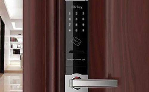 化州24小时上门开锁公司