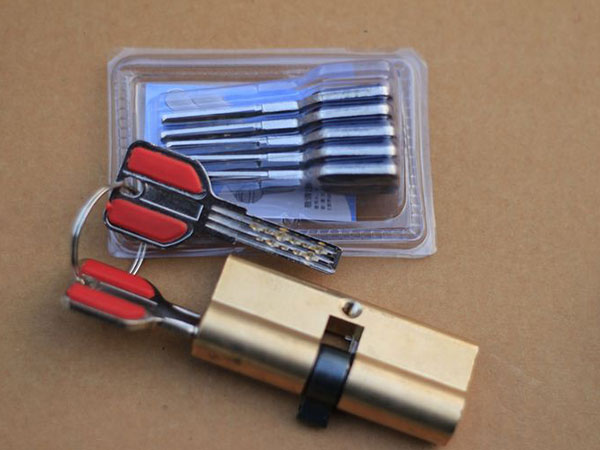 化州24小时上门开锁公司